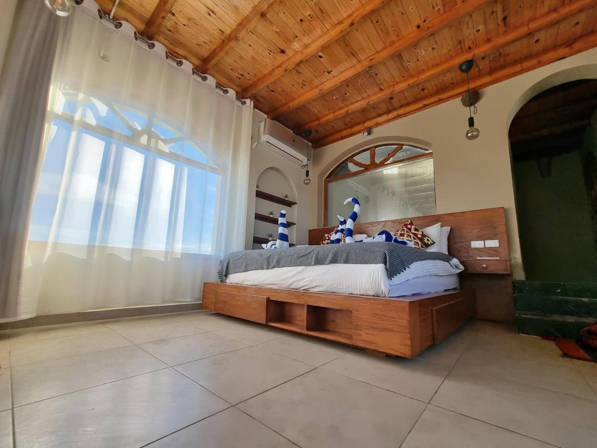 The Bedouin Moon Hotel Дахаб Екстериор снимка
