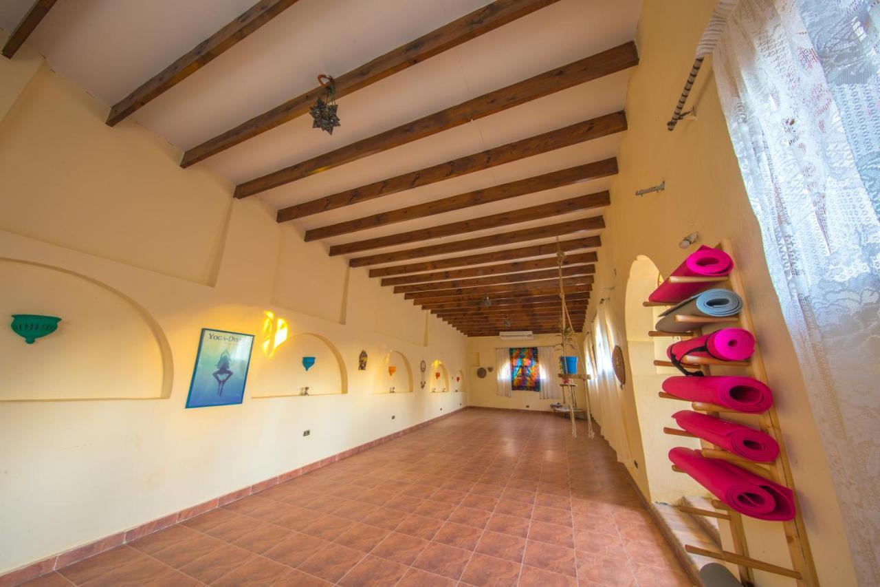 The Bedouin Moon Hotel Дахаб Екстериор снимка