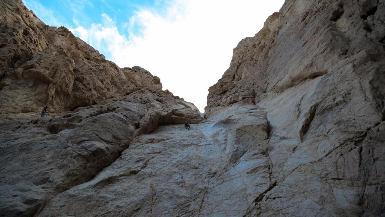 The Bedouin Moon Hotel Дахаб Екстериор снимка