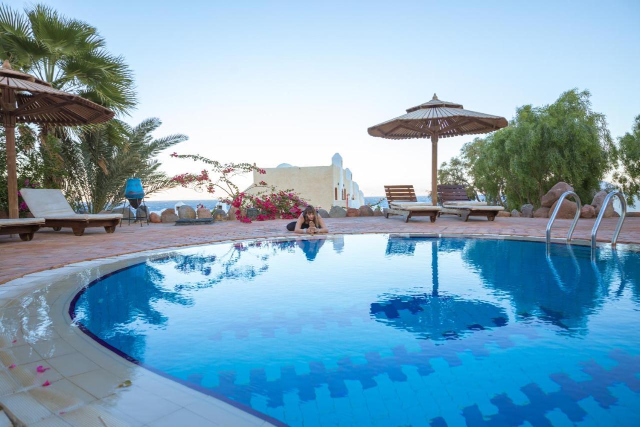 The Bedouin Moon Hotel Дахаб Екстериор снимка